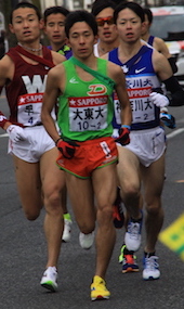 2区を力走する市田孝選手