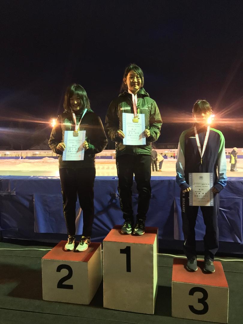 女子5000m優勝、第2位（熊谷選手、富田選手）