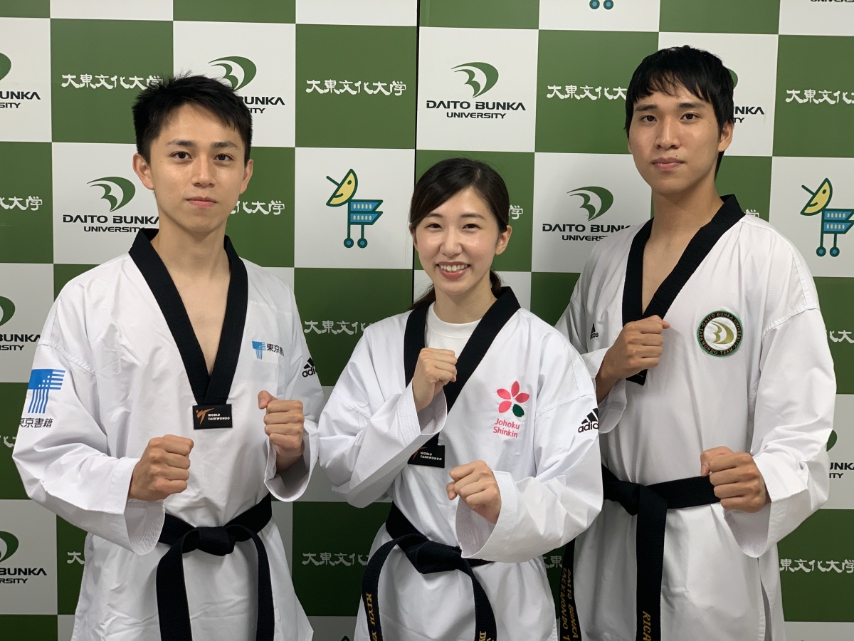 左から鈴木セルヒオ選手、山田美諭選手、鈴木リカルド選手