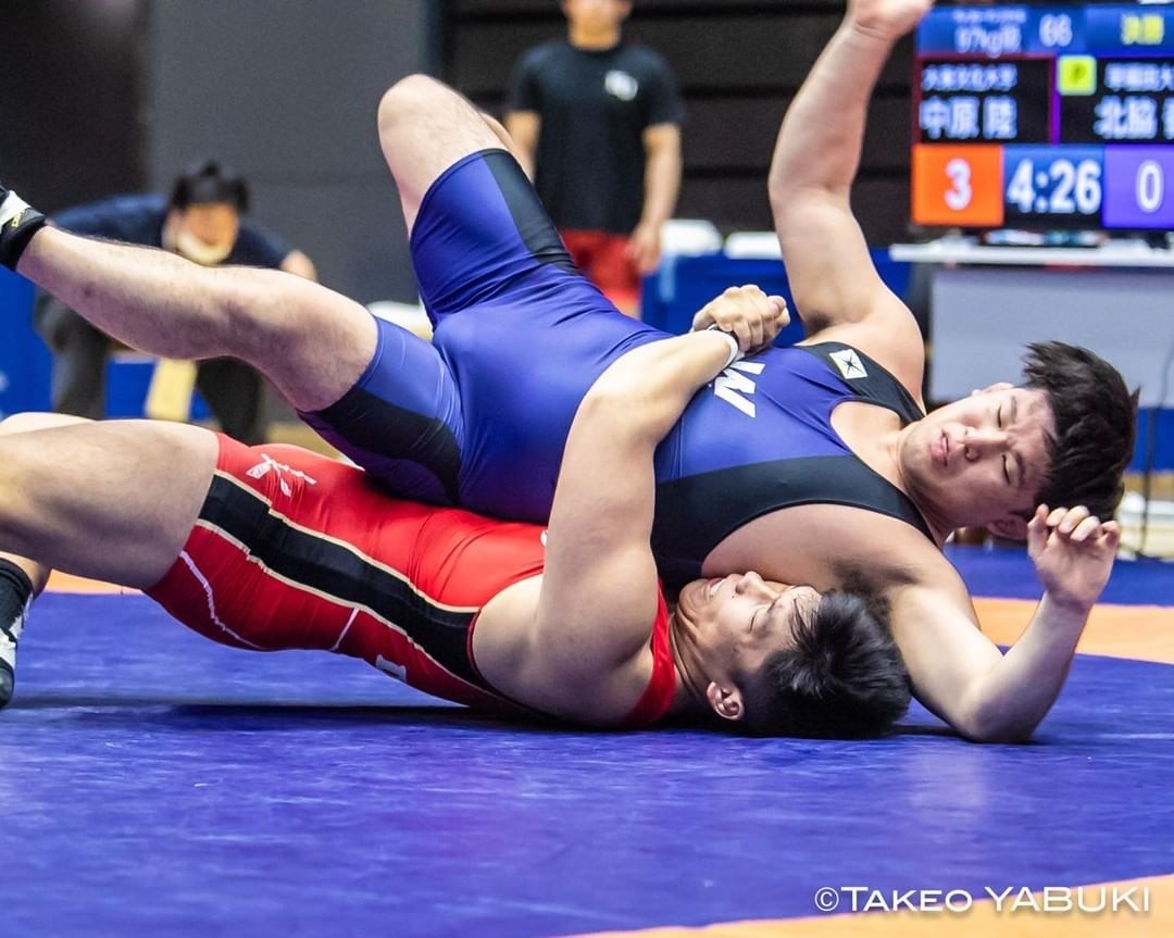 【赤色】競技中の中原陸選手　　ⒸTAKEO YABUKI