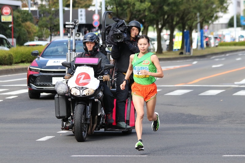 3区四元桃奈選手　©Getsuriku