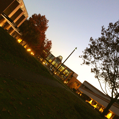 夜のWhatcom Community College