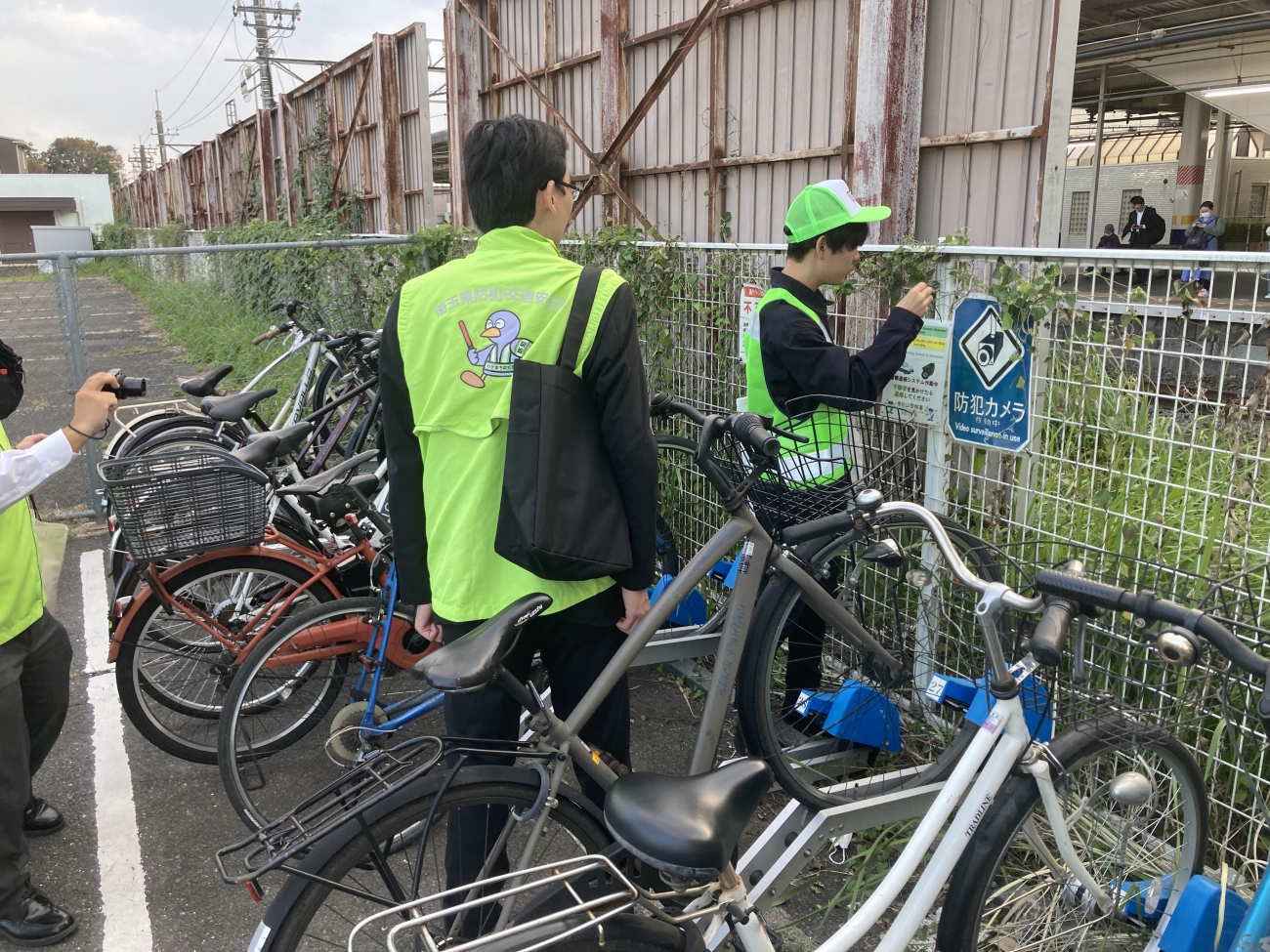 高坂駅周辺での活動の様子