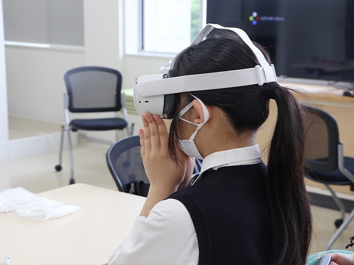 難聴者の外来診受診時の聴こえをVR体験