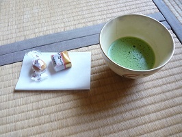 おいしいお茶を頂きました